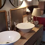 F2 Confort **** Apartman